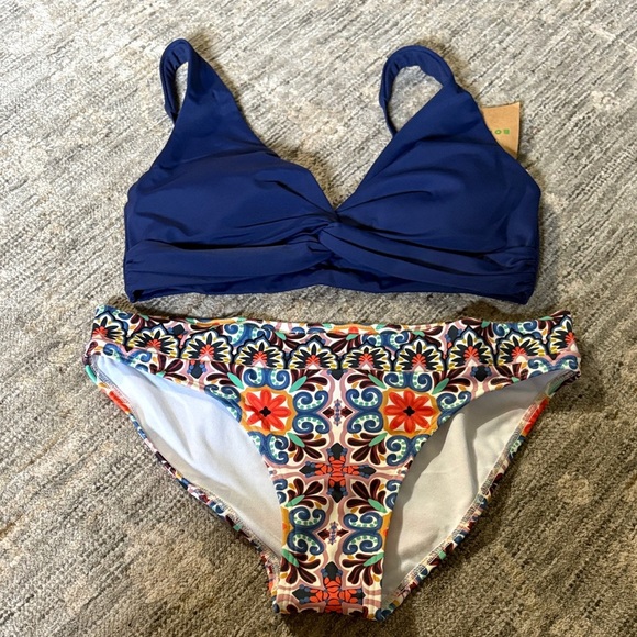 Boden blue and Multicolor Bikini Set - NWT - size 6 - Picture 1 of 7